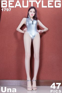 摸熟睡里护士的胸