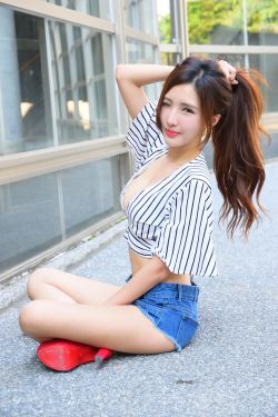 当我变成黑皮辣妹后和朋友做了